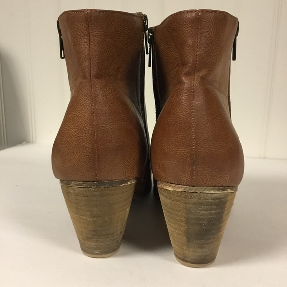 UO Ecote Eliana Double Zip Brown Ankle Booties - Picture 3 of 8